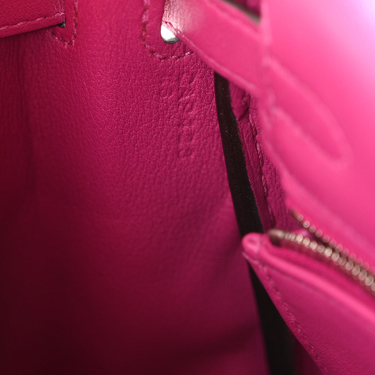 Swift Kelly Retourne 25 Rose Pourpre Handbag