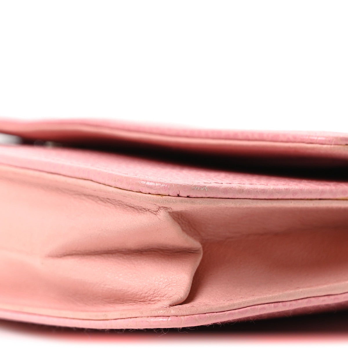 Caviar Wallet Bag - Pink