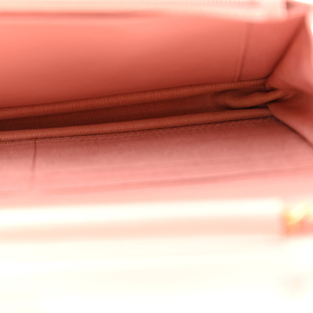 Quilted Caviar Wallet Bag - Pink