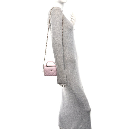 Quilted Caviar Handbag - Pink