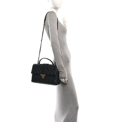 Quilted Calfskin Handbag - Black