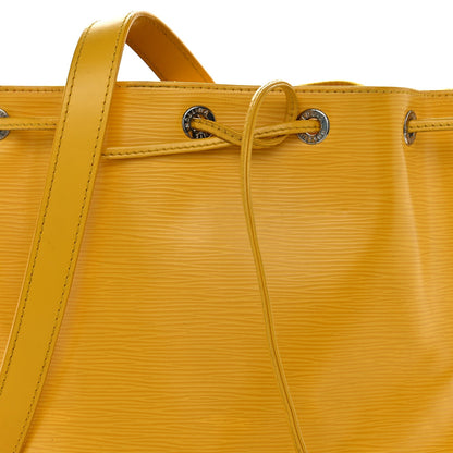 Epi Noe Tassil Handbag
