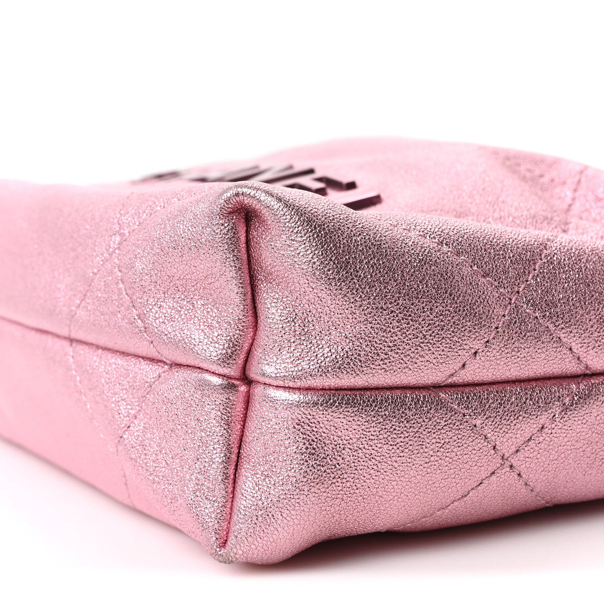 Mini Quilted Lambskin Handbag - Red