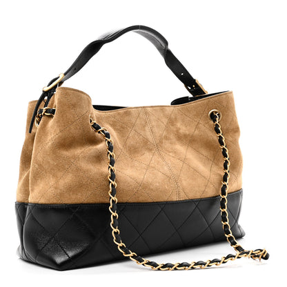 Small Quilted Lambskin Handbag - Beige