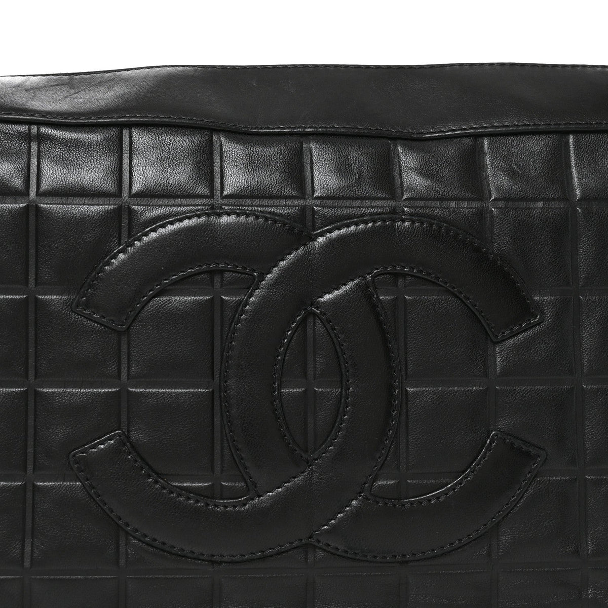 Medium Quilted Lambskin Shoulder Bag - Chocolate