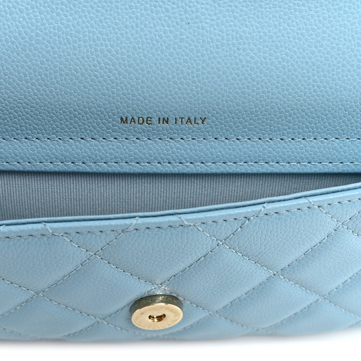 Quilted Caviar Flap Shoulder Bag - Light Blue