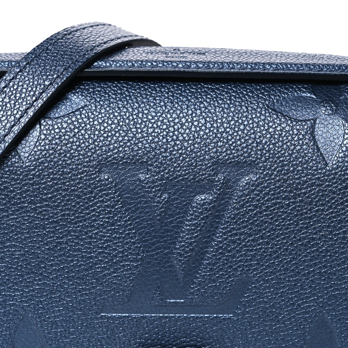 Metallic Empreinte Monogram Giant Pochet Handbag