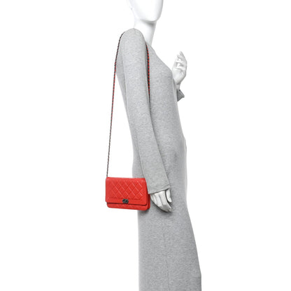 Quilted Lambskin Wallet Bag - Red