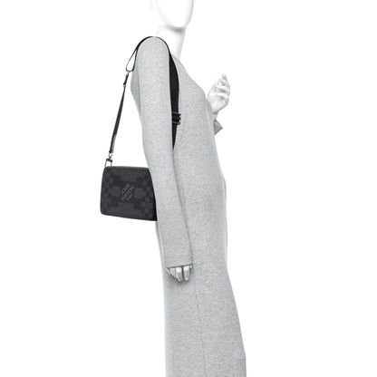 Damier Graphite 3D Studio Messenger Handbag