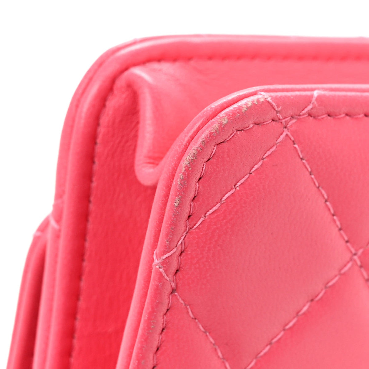 Quilted Lambskin Wallet Bag - Pink