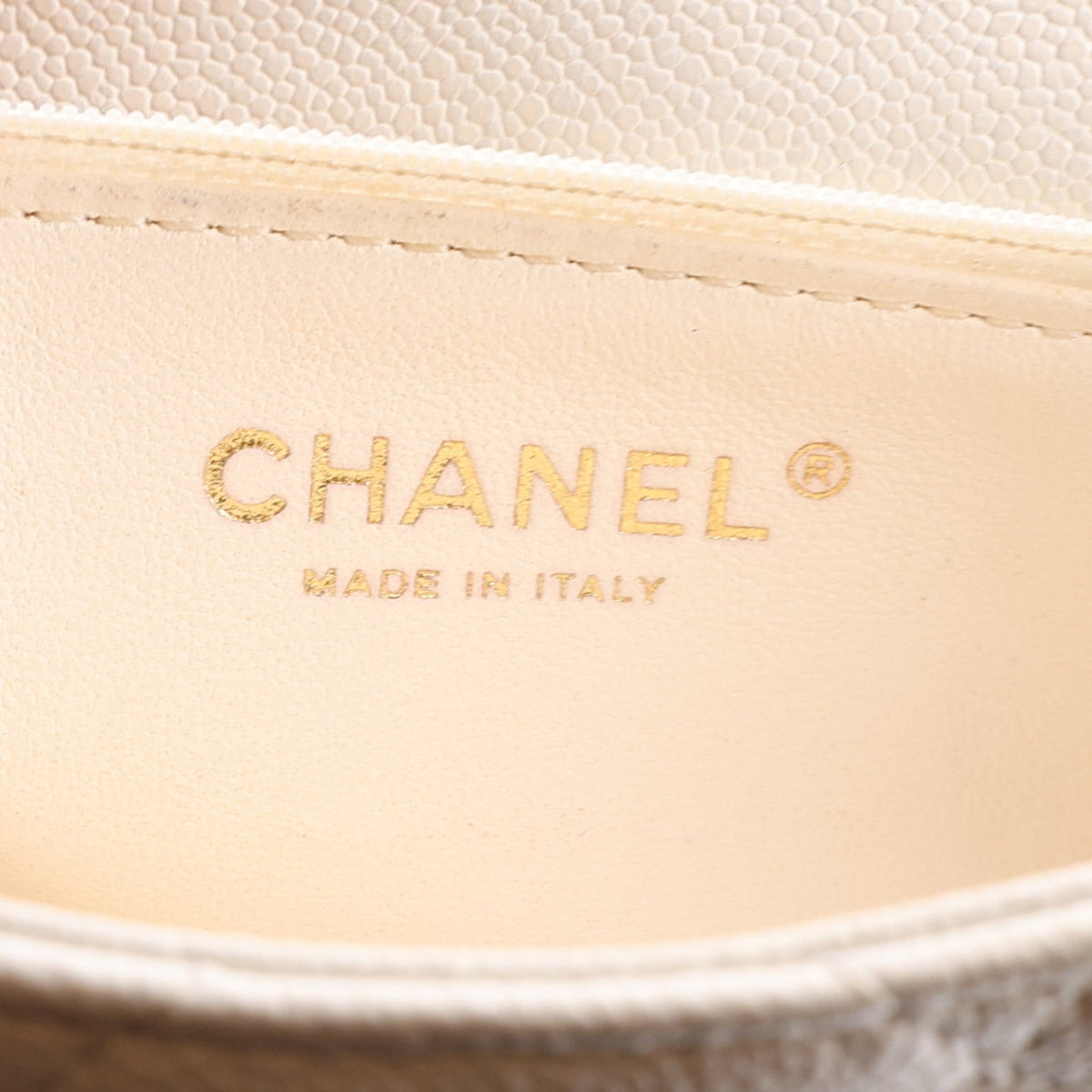 Quilted Caviar Flap Shoulder Bag - White