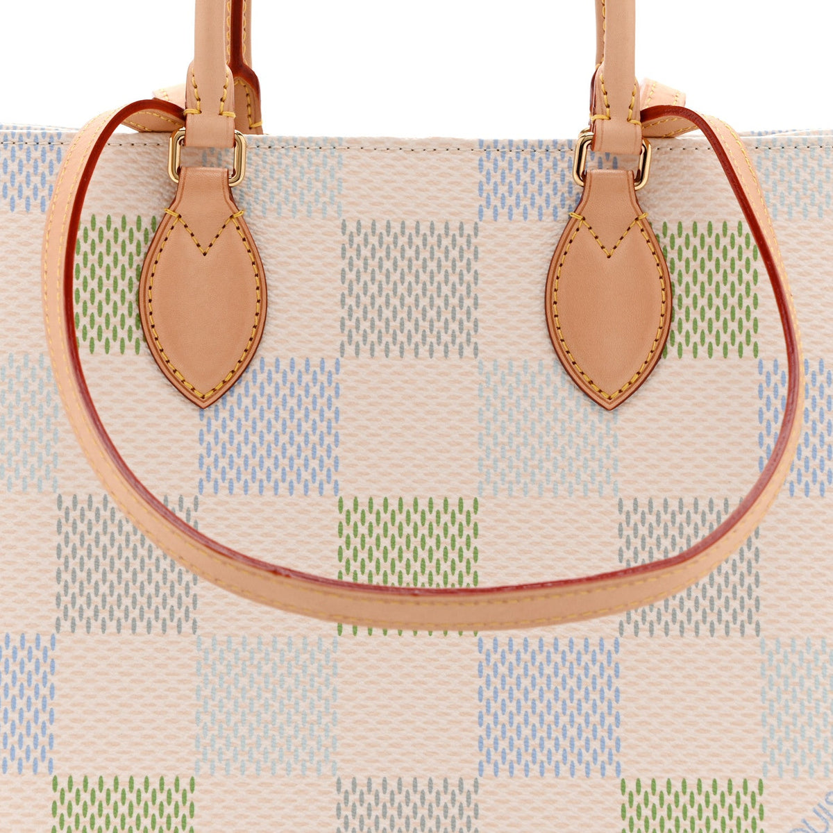 Damier Giant Onthego Mm Pistachio Handbag