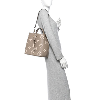Empreinte Monogram Giant Neonoe Mm Tourt Handbag