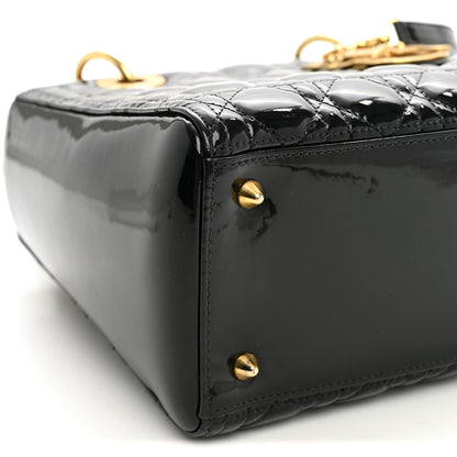 Medium Handbag - Black