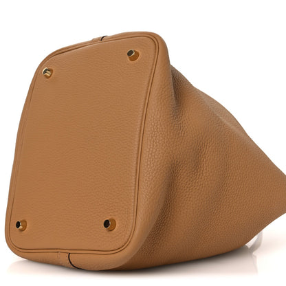 Taurillon Clemence Picotin Lock Mm Biscu Handbag