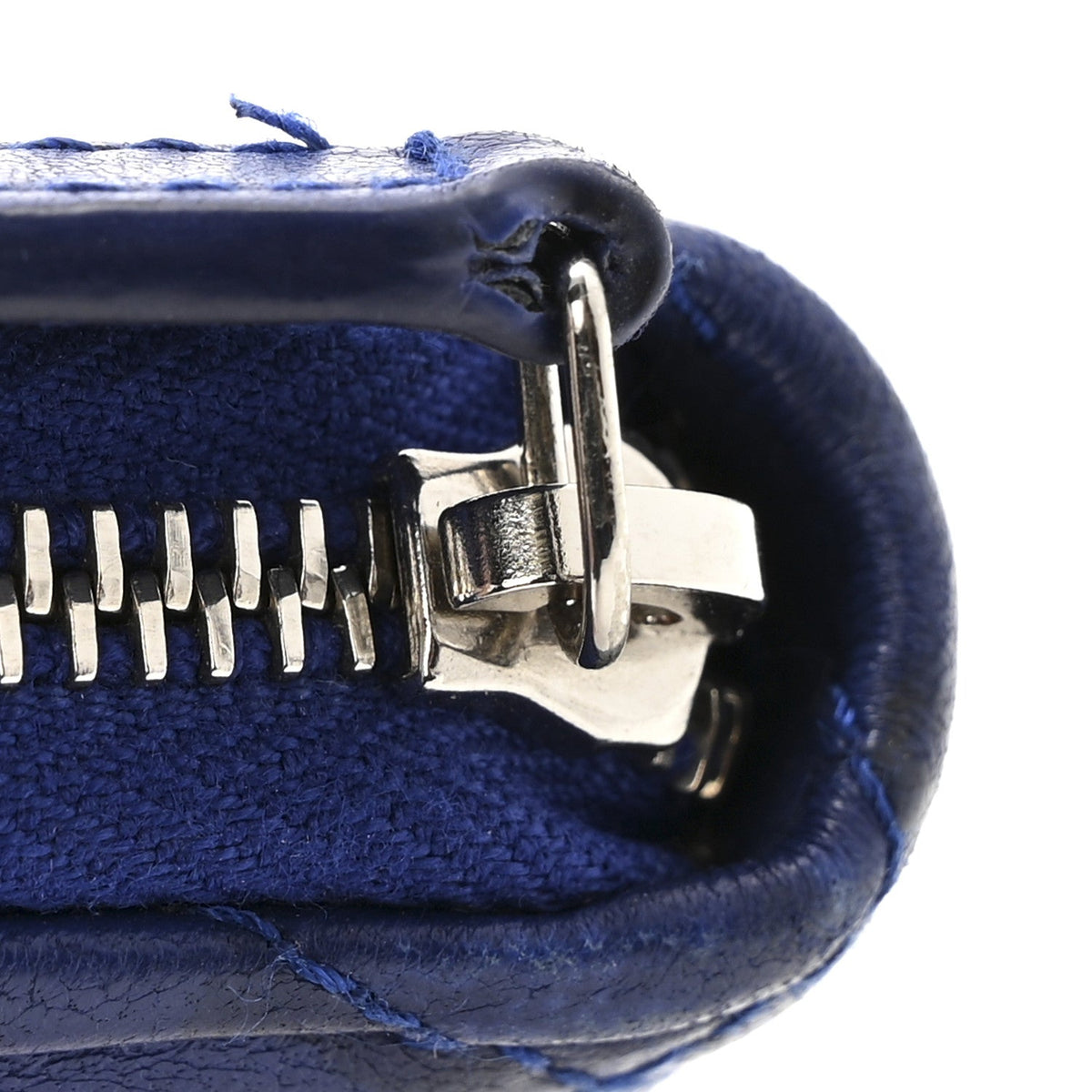 Quilted Lambskin Wallet Bag - Blue
