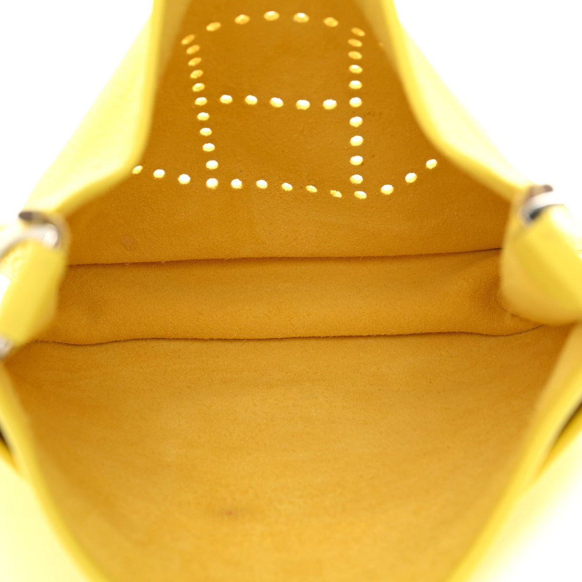 Taurillon Clemence Evelyne Iii Pm Lime Handbag