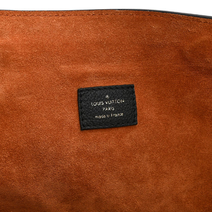 Calfskin Handbag - Black
