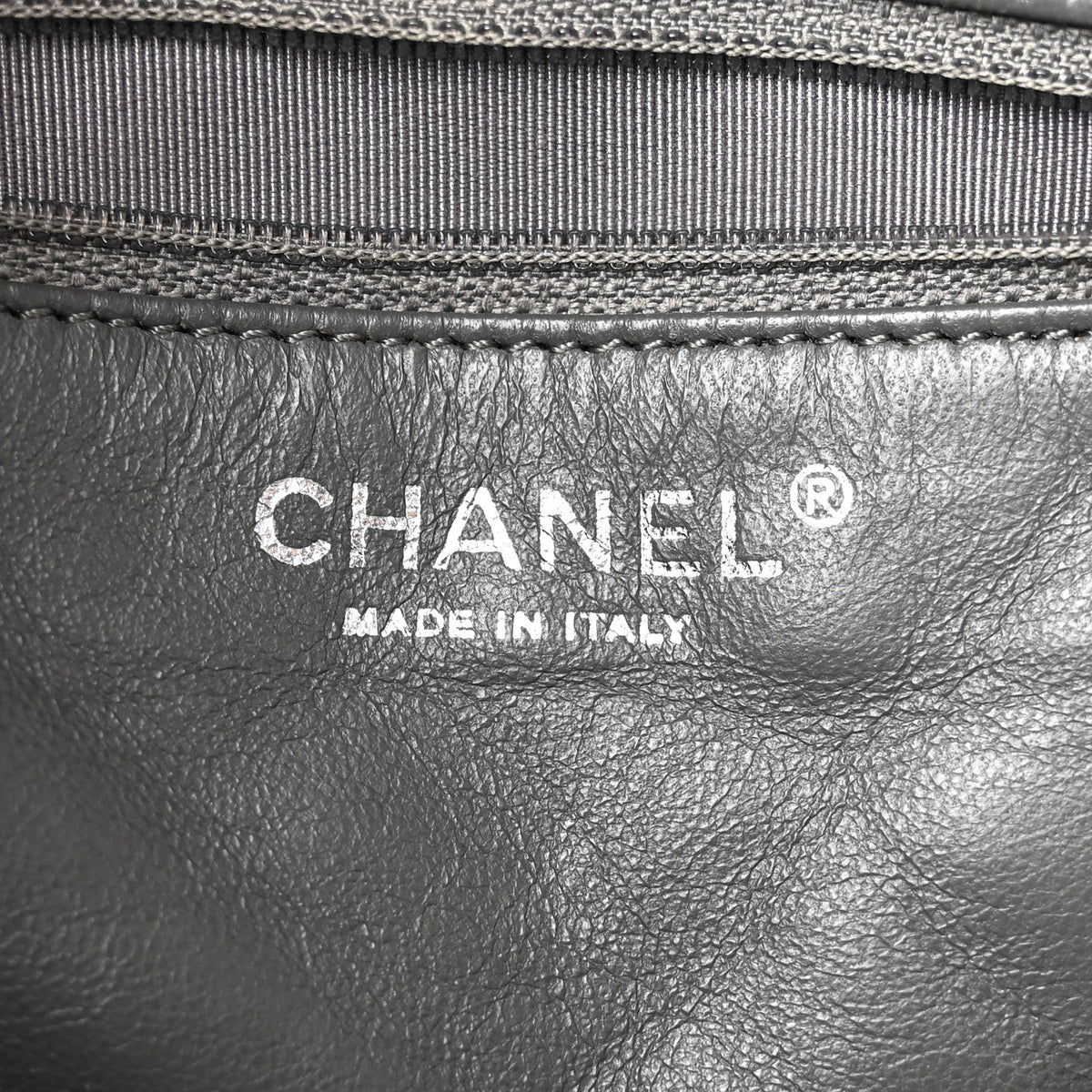 Large Quilted Calfskin Handbag - Grey