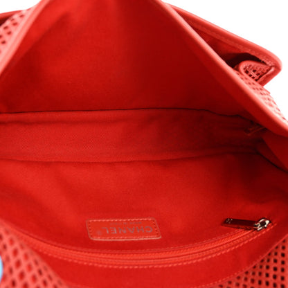 Large Calfskin Flap Shoulder Bag - Red