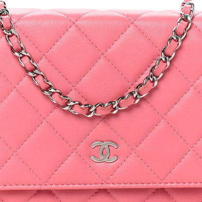 Quilted Lambskin Wallet Bag - Pink