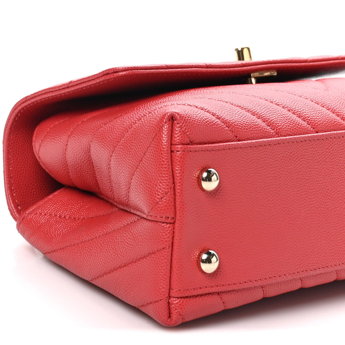 Mini Quilted Caviar Flap Shoulder Bag - Red