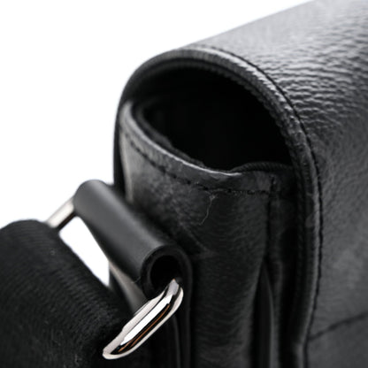 Monogram Eclipse District Mm Handbag