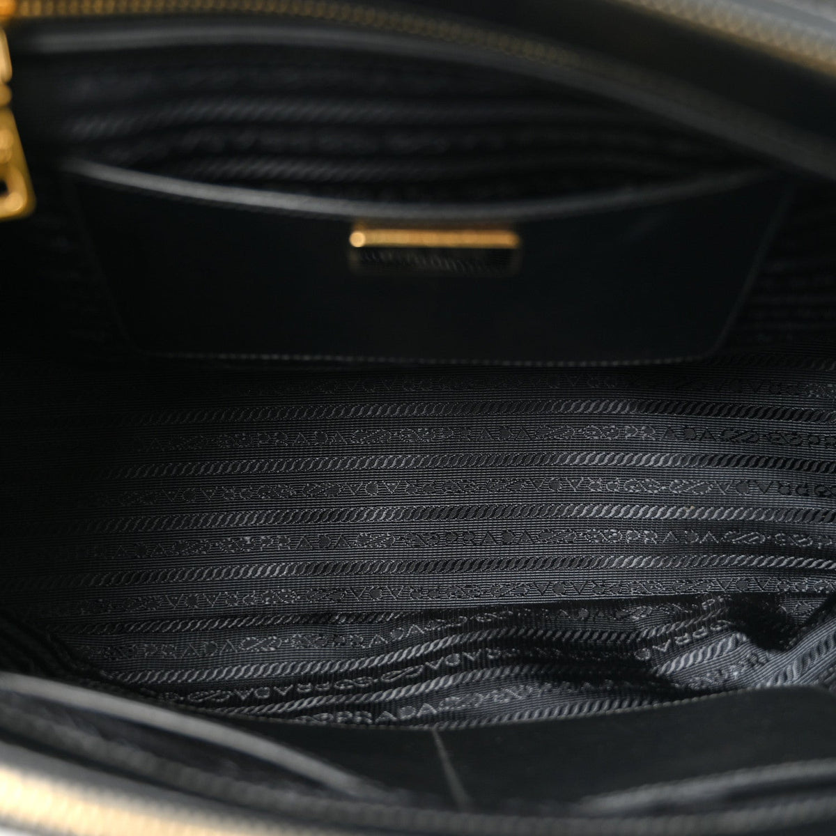 Medium Tote Bag - Black