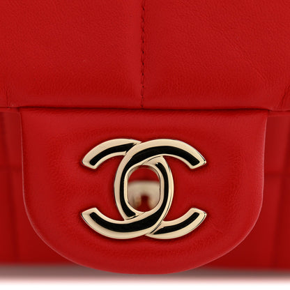 Mini Quilted Lambskin Flap Shoulder Bag - Red