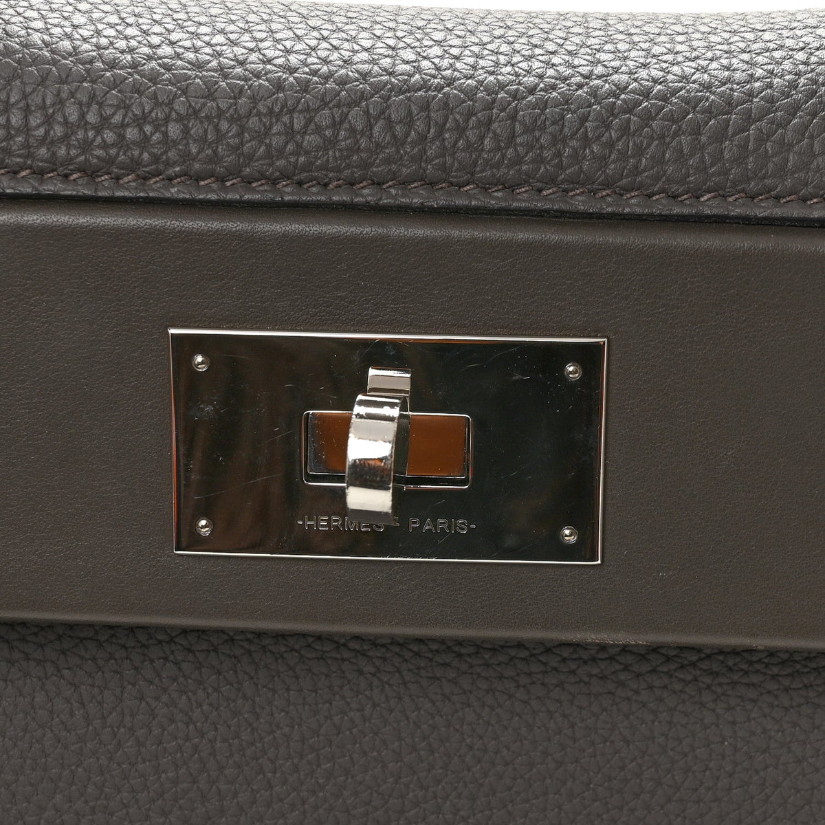 Togo Swift / 29 Gris Asphalte Handbag