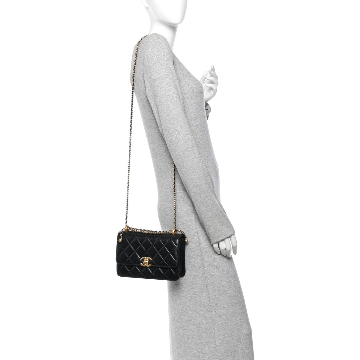 Quilted Calfskin Flap Shoulder Bag - Black