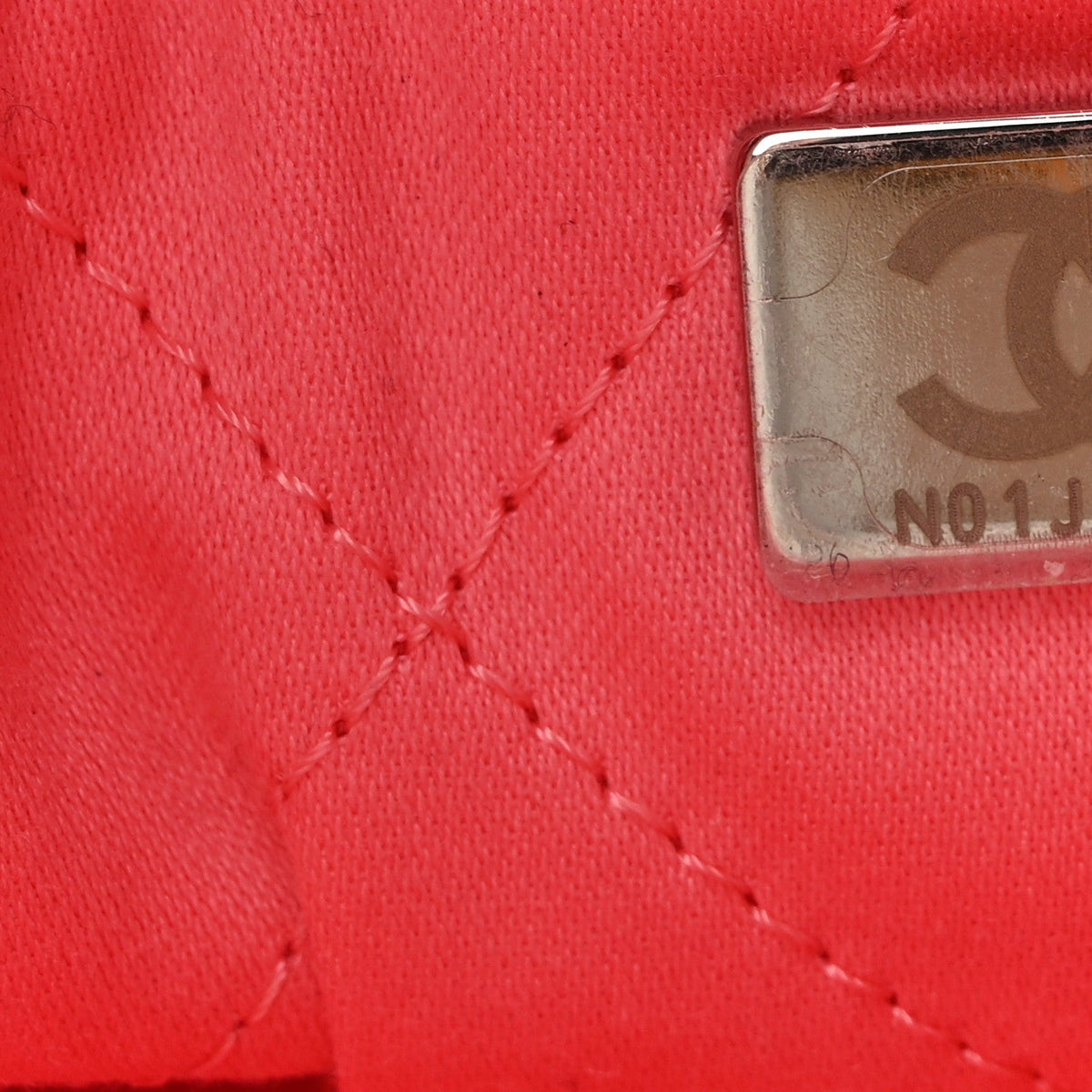 Mini Quilted Calfskin Handbag - Pink