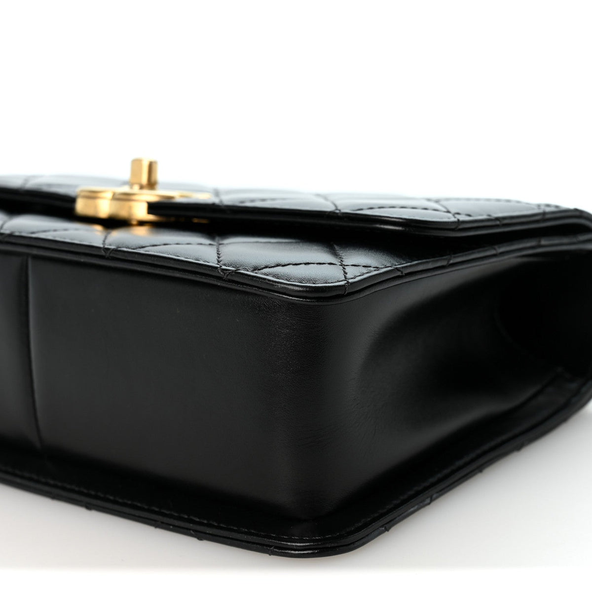 Quilted Calfskin Flap Shoulder Bag - Black