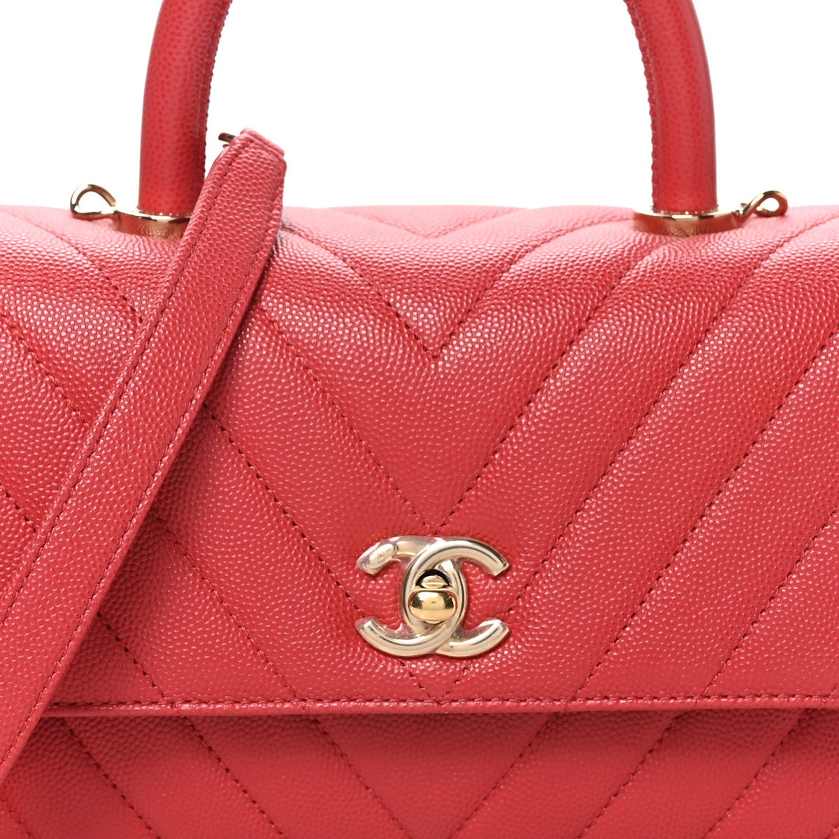 Mini Quilted Caviar Flap Shoulder Bag - Red