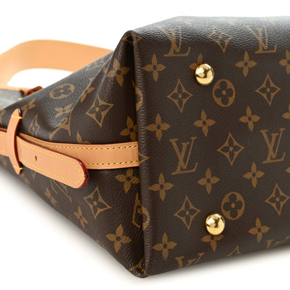 Monogram Carryall Mm Handbag