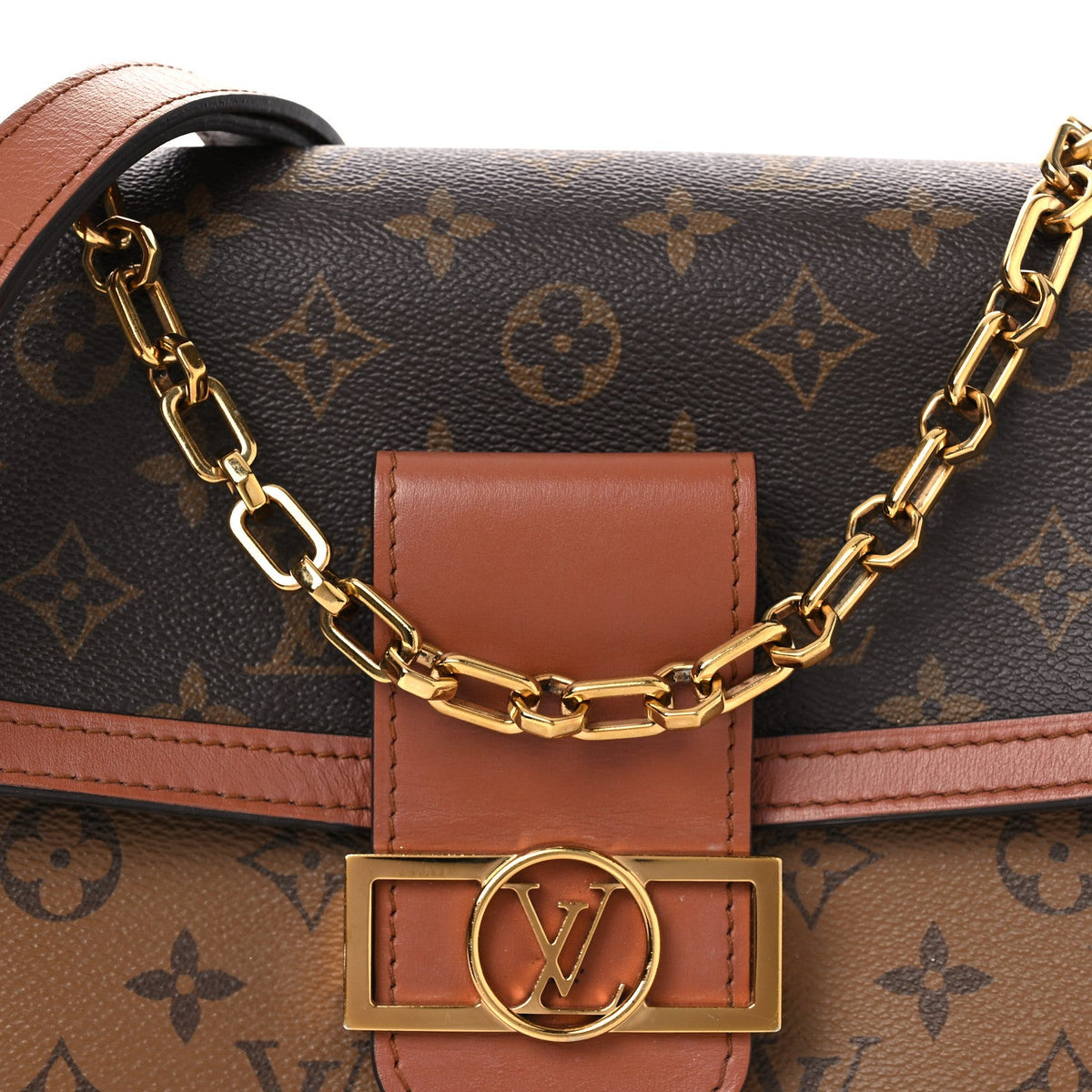 Reverse Monogram Dauphine Mm Handbag