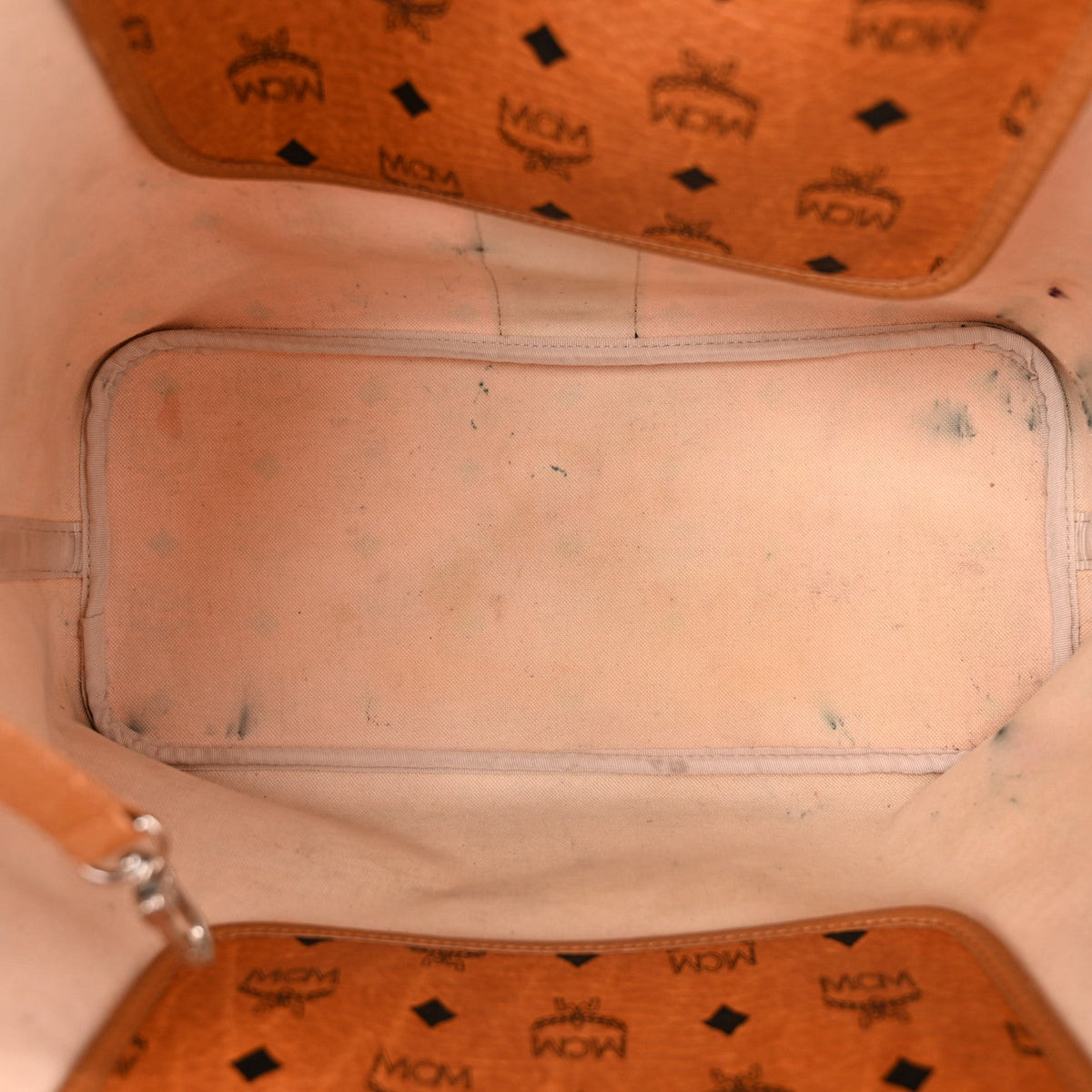 Medium Tote Bag