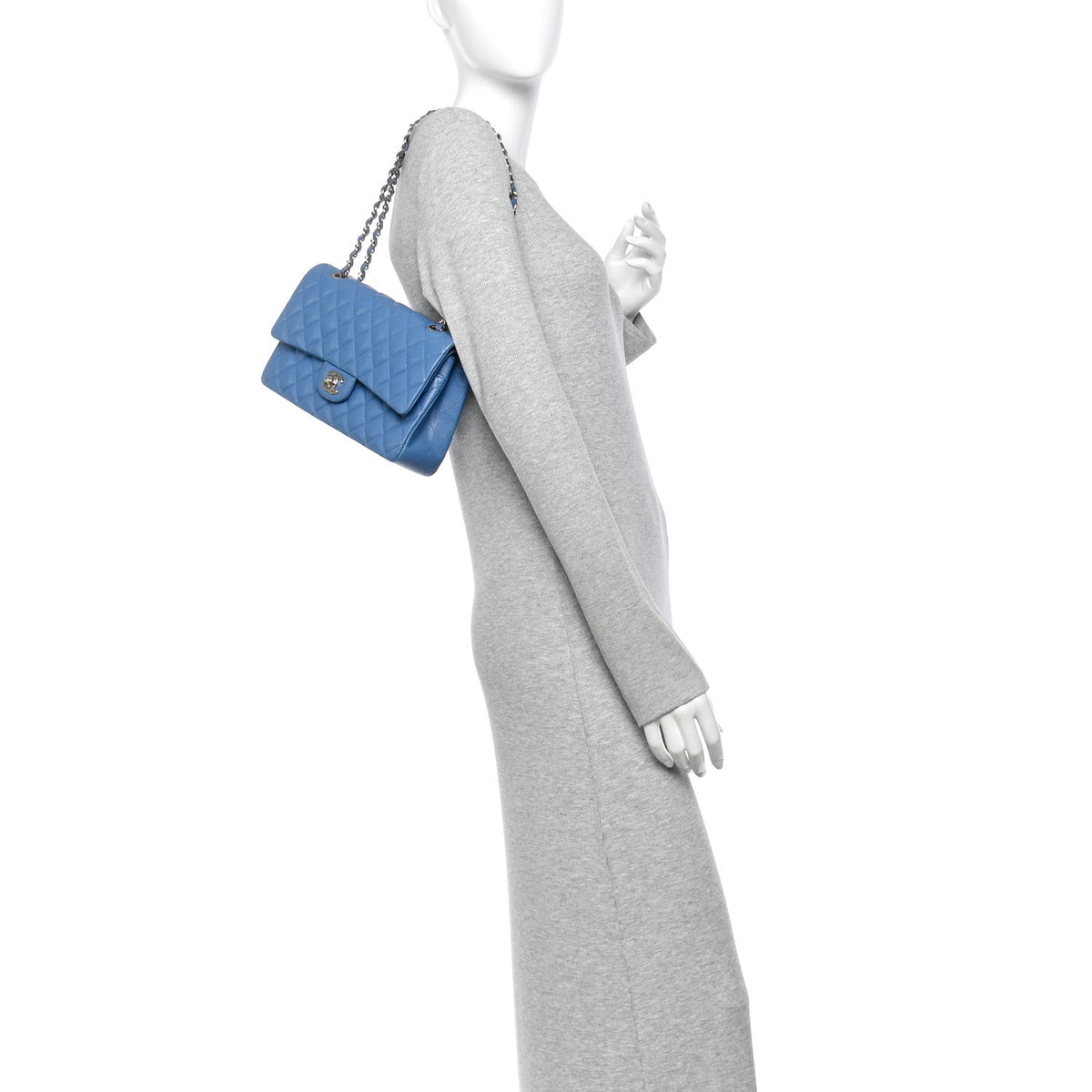 Medium Quilted Caviar Flap Shoulder Bag - Blue