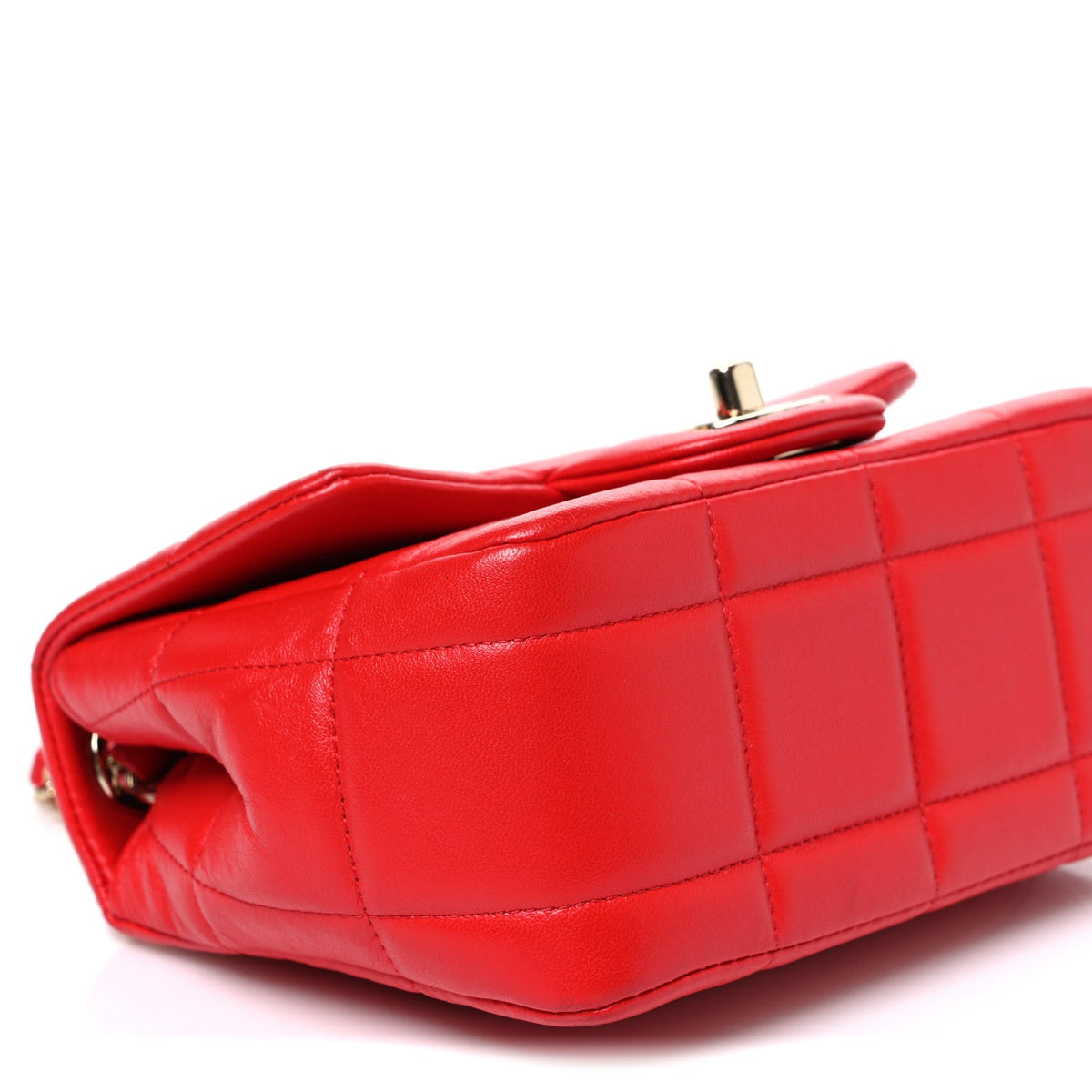 Mini Quilted Lambskin Flap Shoulder Bag - Red