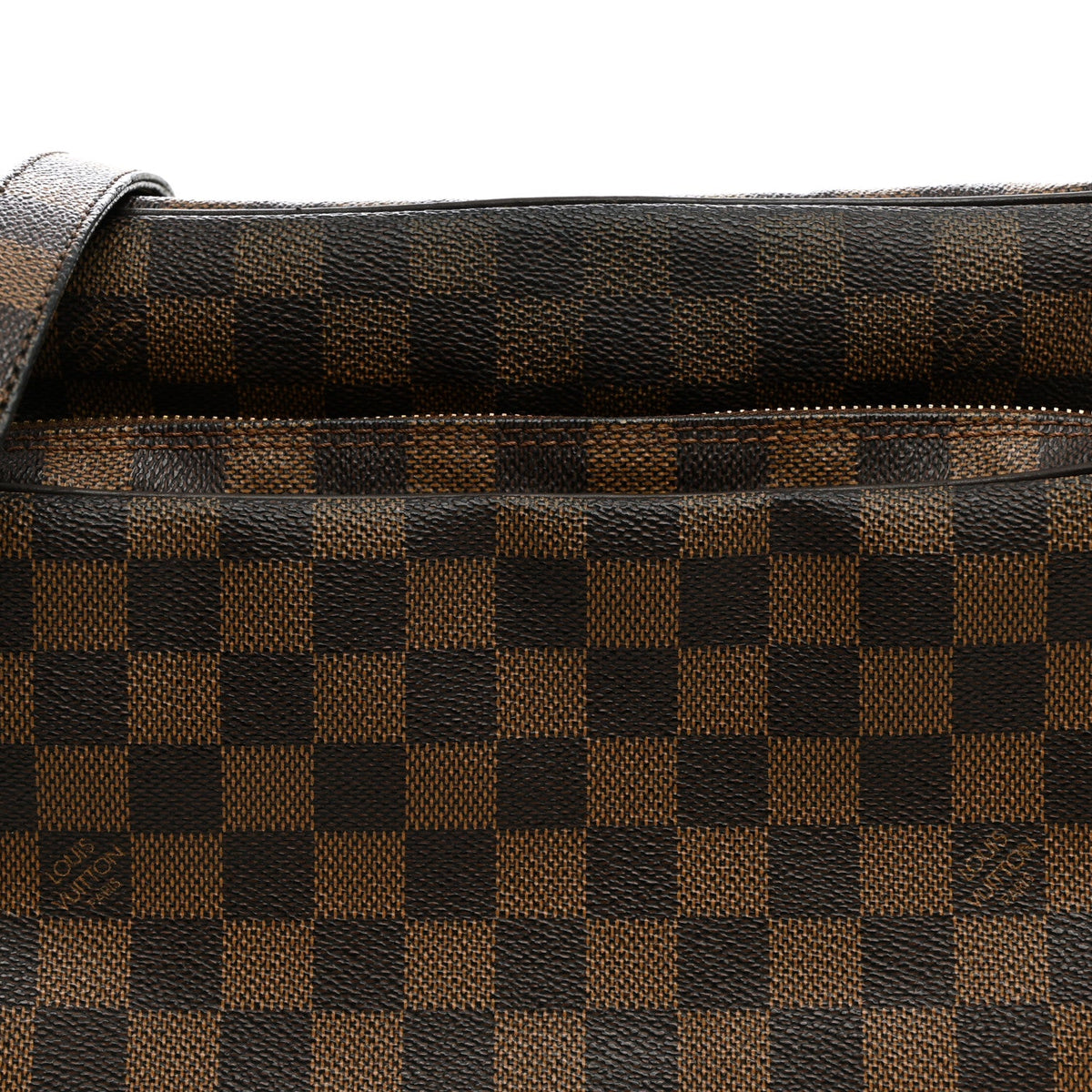 Damier Ebene Nil 28 Handbag