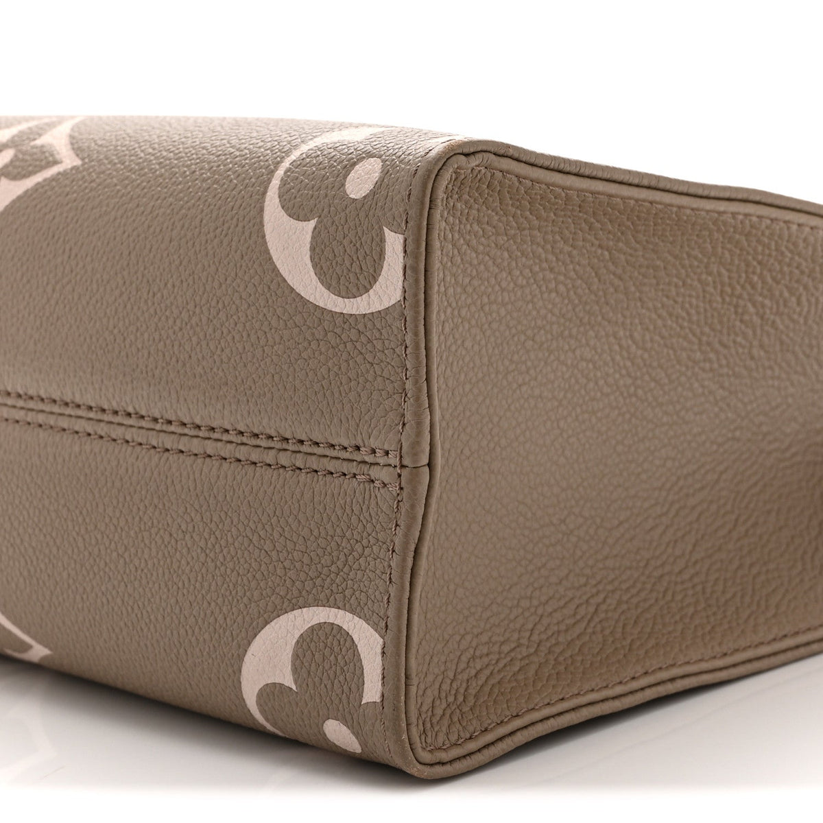 Empreinte Monogram Giant Onthego Pm Tour Handbag