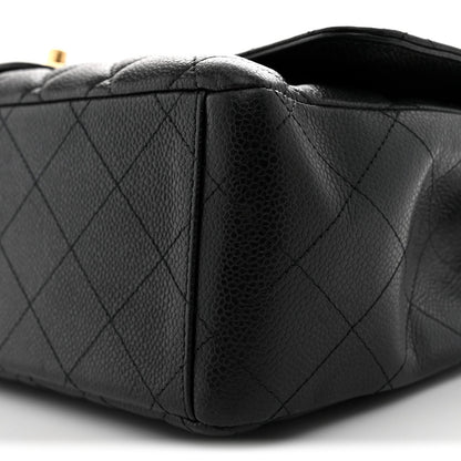 Maxi Quilted Caviar Flap Shoulder Bag - Black