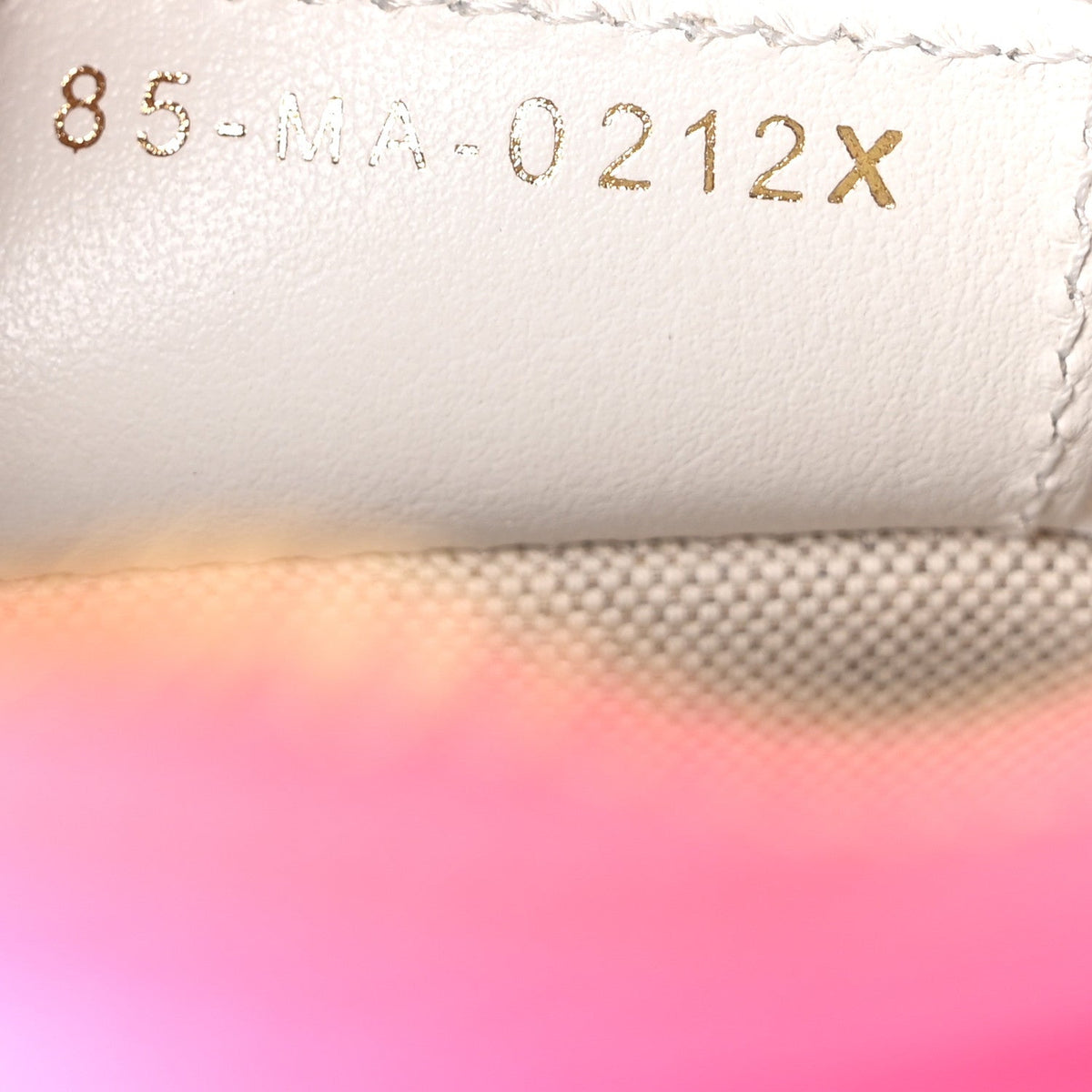 Small Calfskin Handbag - Pink