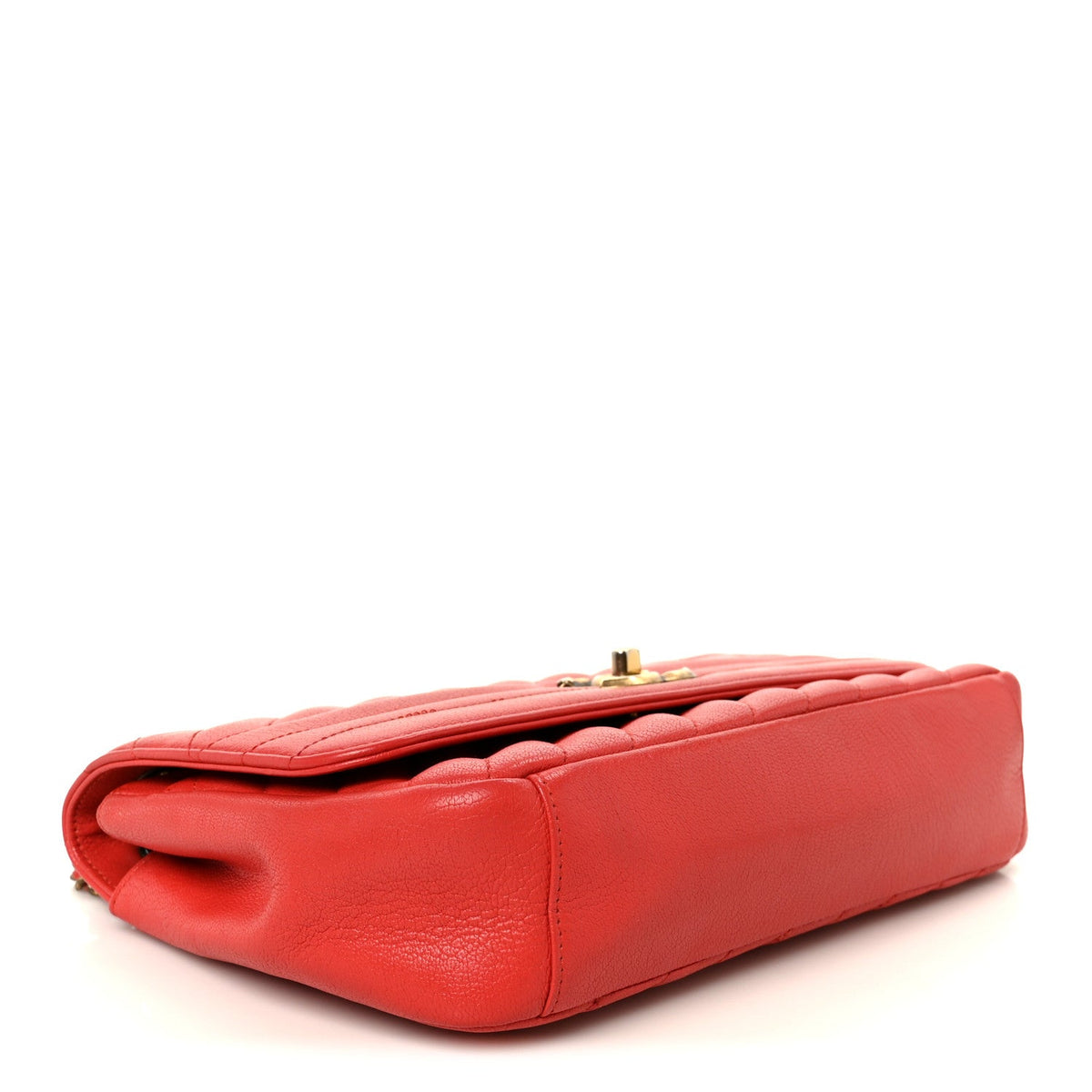 Medium Quilted Goatskin Flap Shoulder Bag - Red