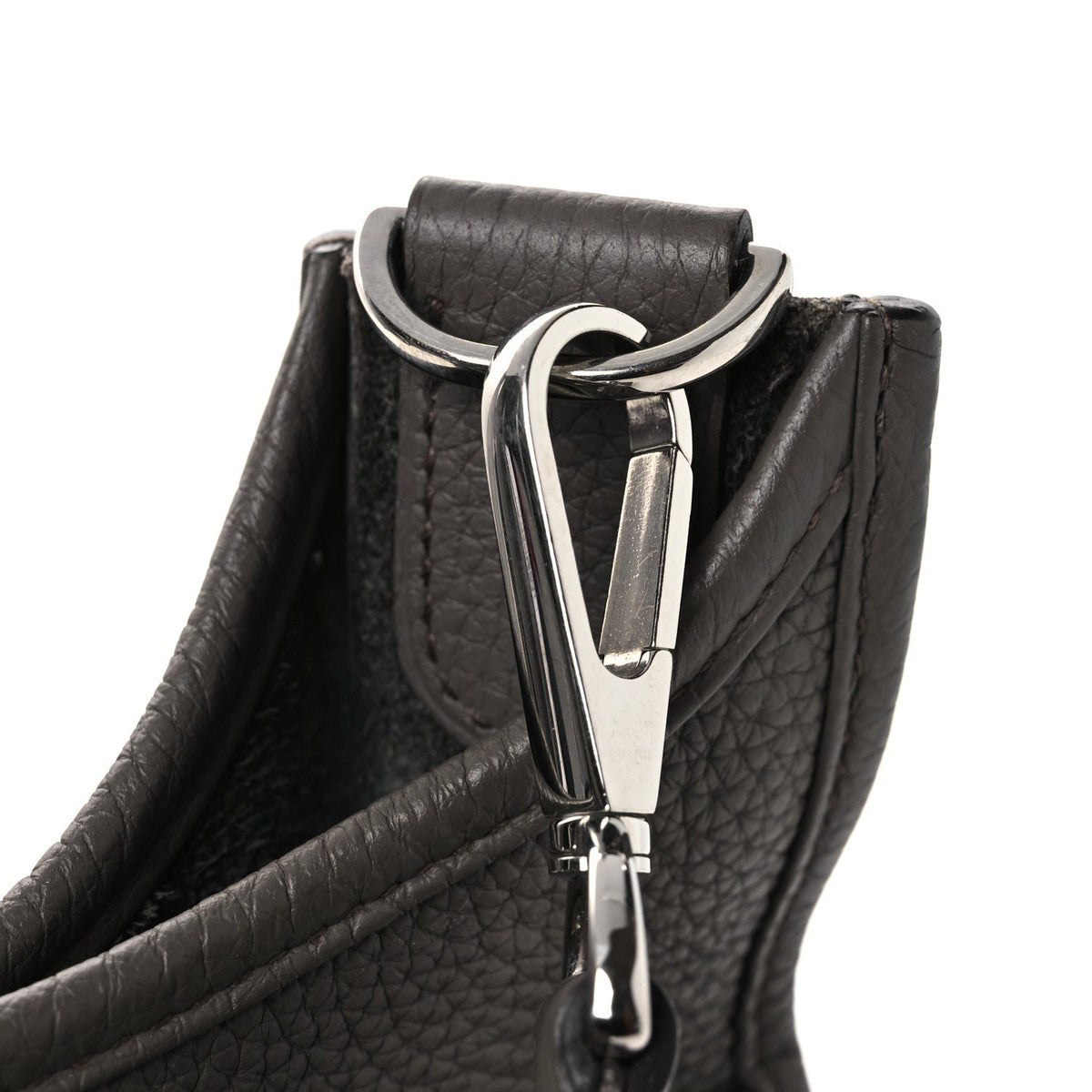 Taurillon Clemence Evelyne Iii Pm Etain Handbag