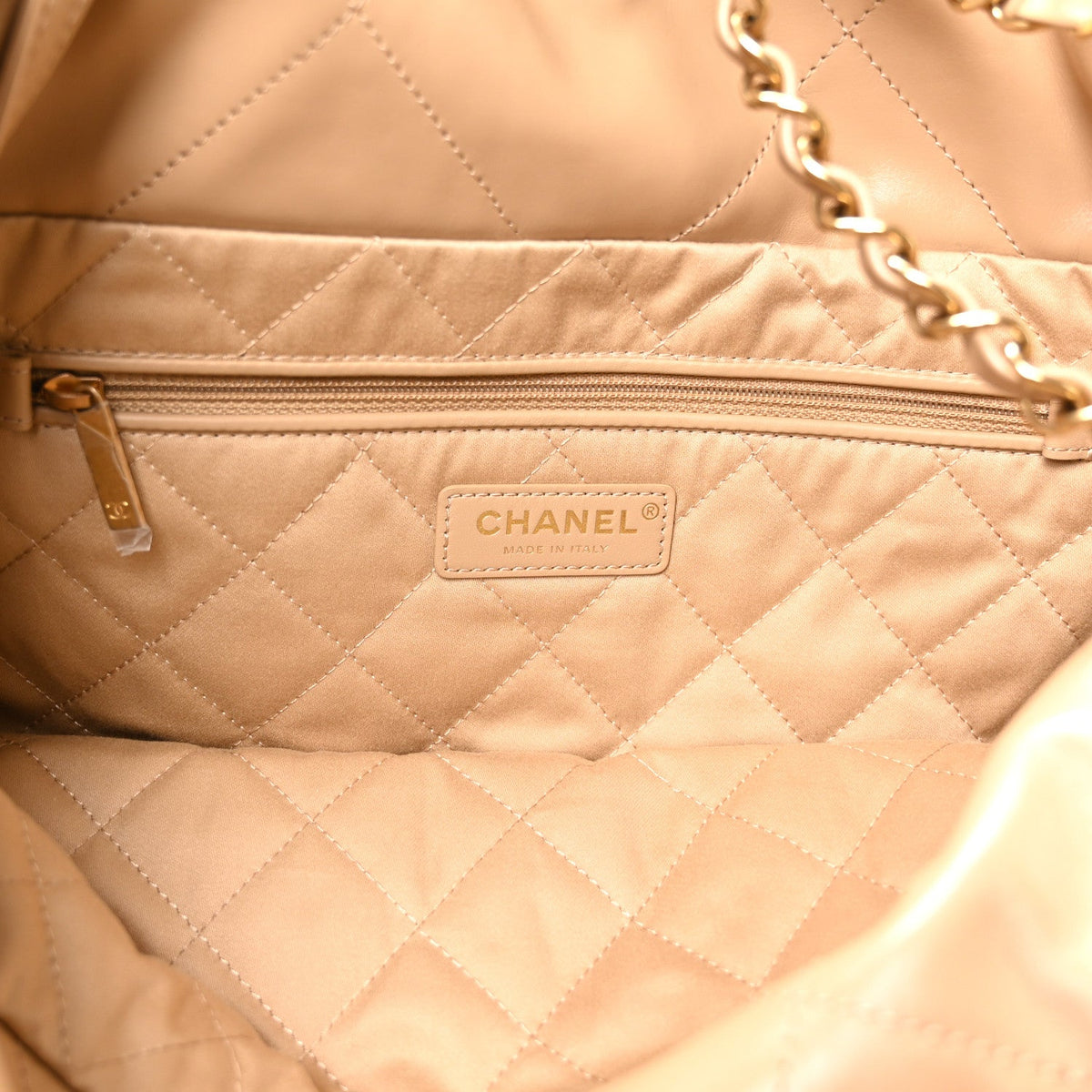 Small Quilted Calfskin Handbag - Beige