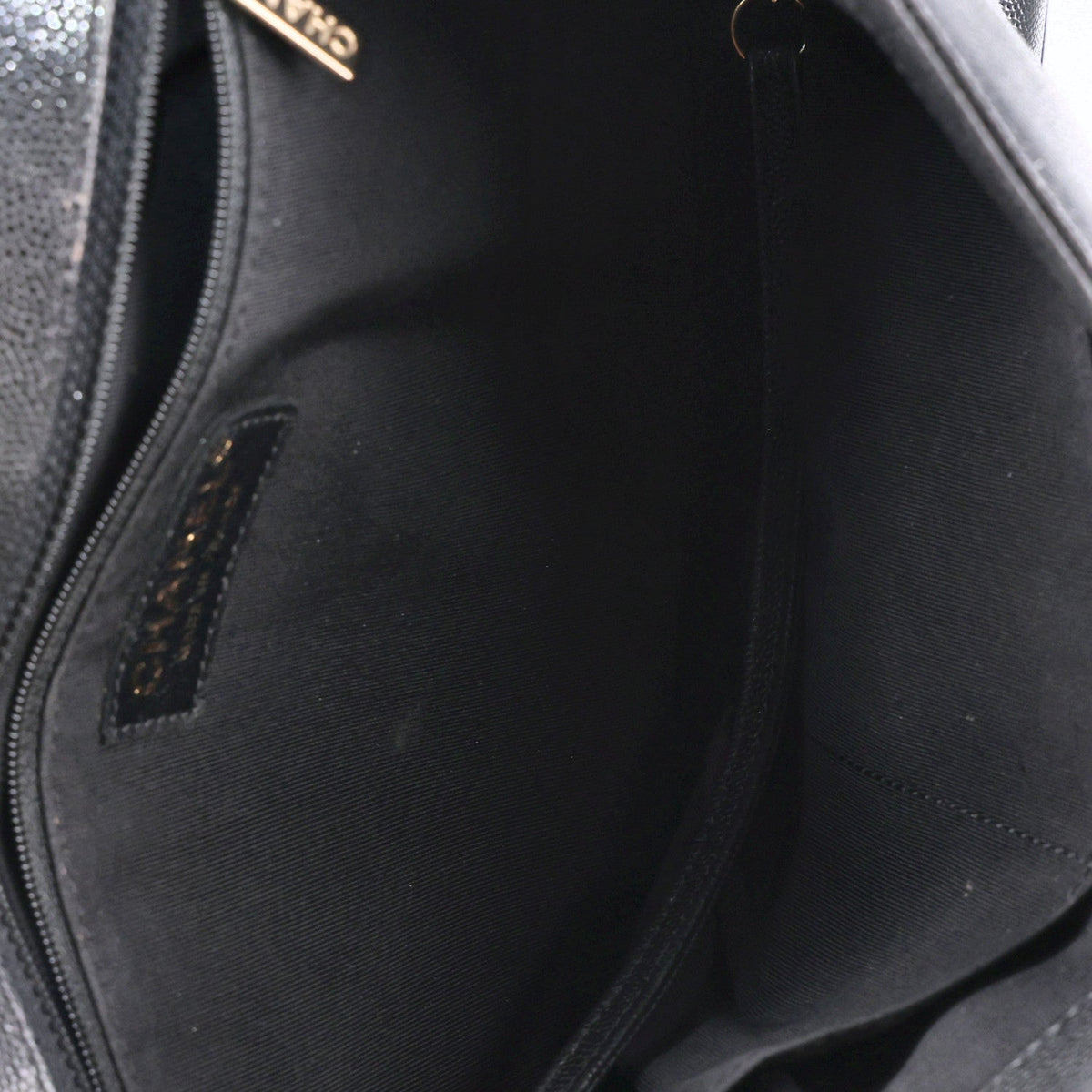 Large Quilted Caviar Flap Shoulder Bag - Black