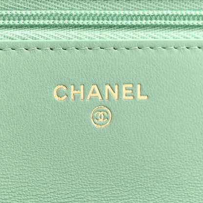 Quilted Lambskin Wallet Bag - Green