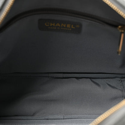 Small Quilted Caviar Handbag - Grey