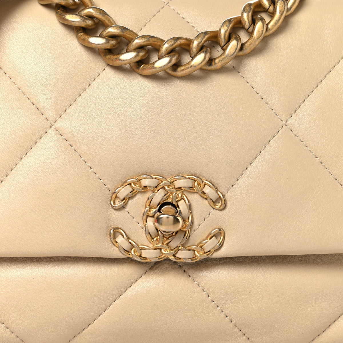 Medium Quilted Lambskin Flap Shoulder Bag - Beige